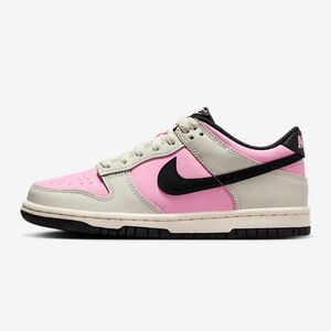 Nike Kids Sneakers in Pink and Gray